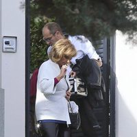 María Teresa Campos saliendo de su casa para grabar nuevas entregas de 'Las Campos'