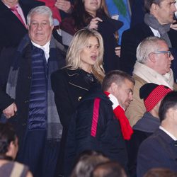 Carla Pereyra apoya a su pareja Simeone en las gradas del Vicente Calderón