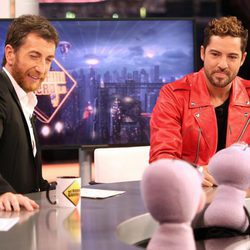 David Bisbal disfruta con Pablo Motos en El Hormiguero