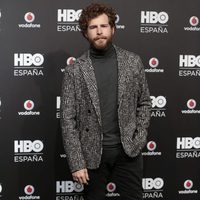 Álvaro Cervantes en la fiesta de lanzamiento de HBO en España