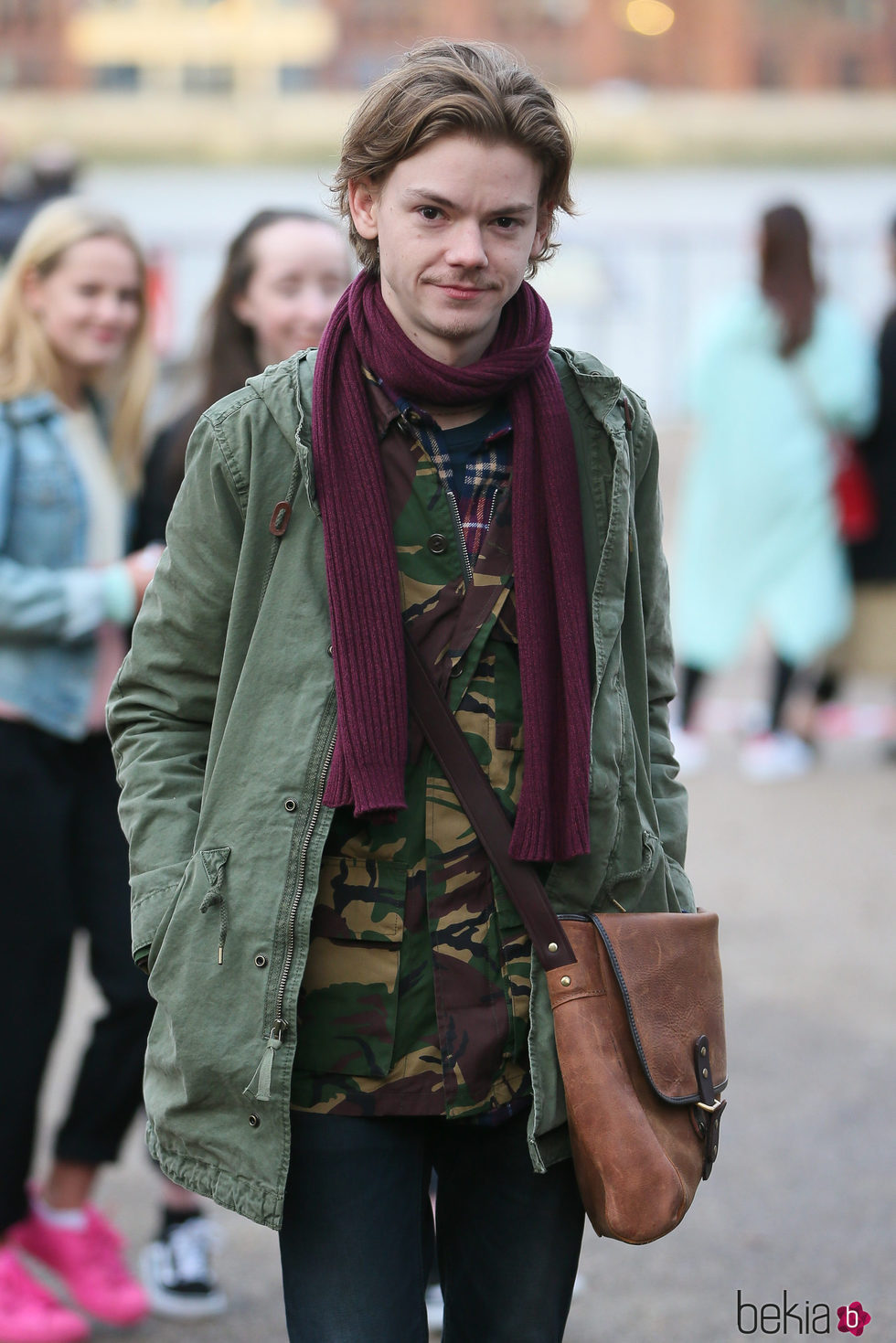 Thomas Brodie Sangster en el set de rodaje de 'Love Actually 2'