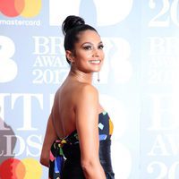 Alesha Dixon en la alfombra roja de los Brit Awards 2017
