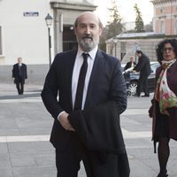 Javier Cámara llegando a la entrega de la Gran Cruz de la Orden Civil de Alfonso X el Sabio