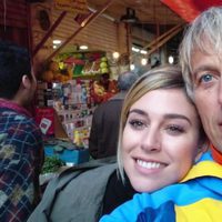 Blanca Suárez y Jesús Calleja en los mercadillos de Amman