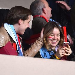 La Princesa Alexandra de Hannover y su novio Ben-Sylvester en un partido de la Champions