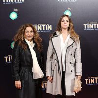 Lolita Flores y Elena Furiase en el estreno de 'Las aventuras de Tintín: el secreto del unicornio' en Madrid