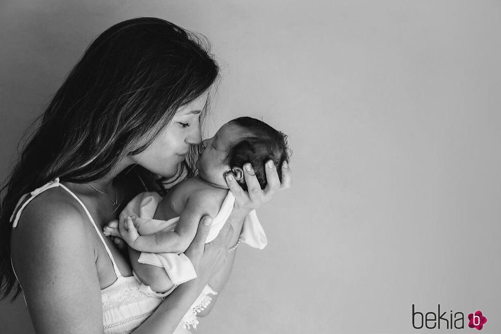 Malena Costa junto a su hija Matilda