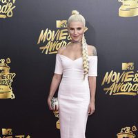 Carly Aquilino en la alfombra roja de los MTV Movie Awards 2017