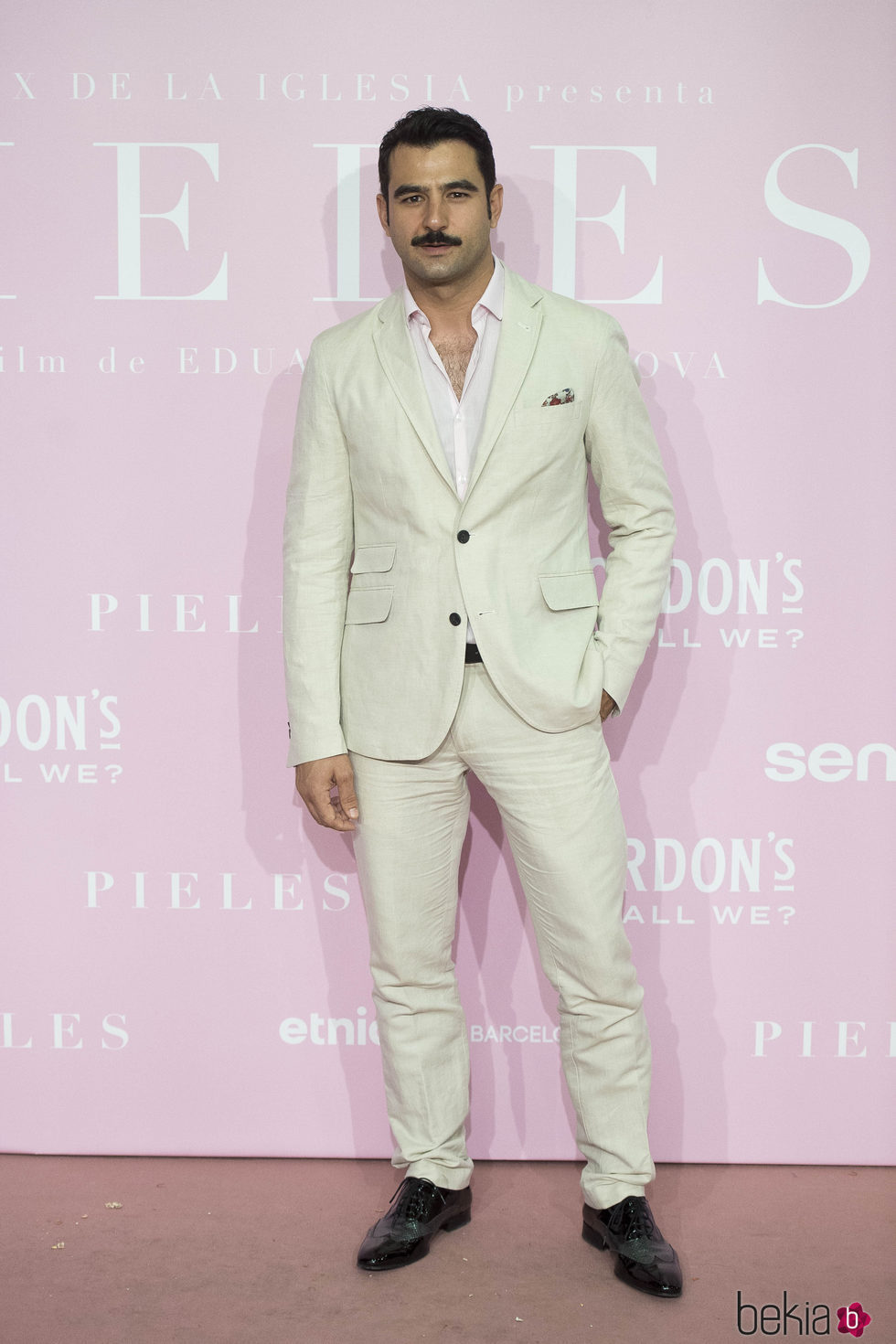 Antonio Velázquez en la Premiere de 'Pieles'