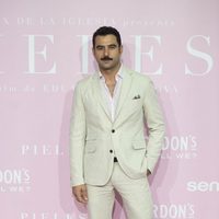 Antonio Velázquez en la Premiere de 'Pieles'