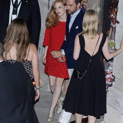 Jessica Chastain y Gian Luca Passi de Preposulo en la fiesta previa a su boda
