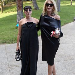 Rossy de Palma y Bibiana Fernández en el homenaje póstumo de David Delfín