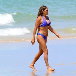 Lolita Flores disfruta de las vacaciones en la playa