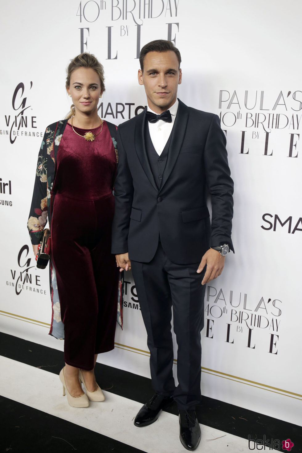 Ricard Sales y su pareja en la fiesta del 40 cumpleaños de Paula Echevarría