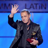 Franco de Vita recoge su premio Grammy Latino 2011