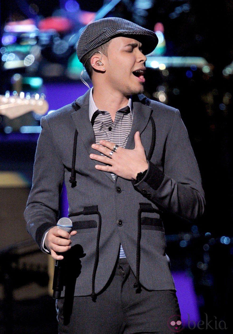 Actuación de Prince Royce en los premios Grammy Latino 2011
