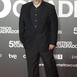 Álex de la Iglesia en la premiere de 'Cinco metros cuadrados'