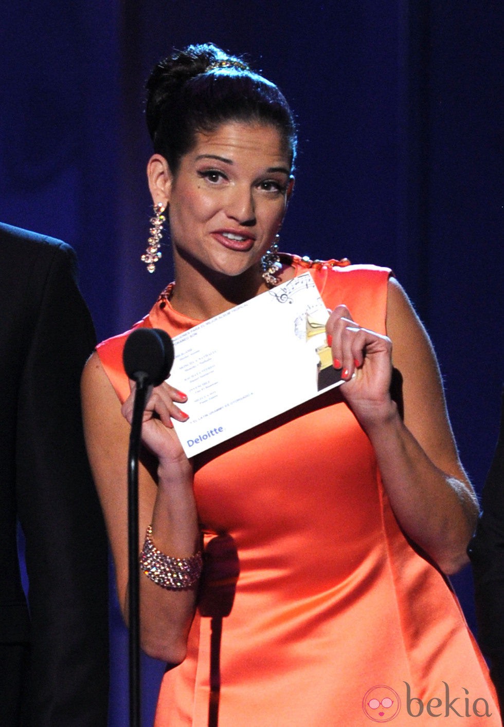 Natalia Jiménez en los premios Grammy Latino 2011