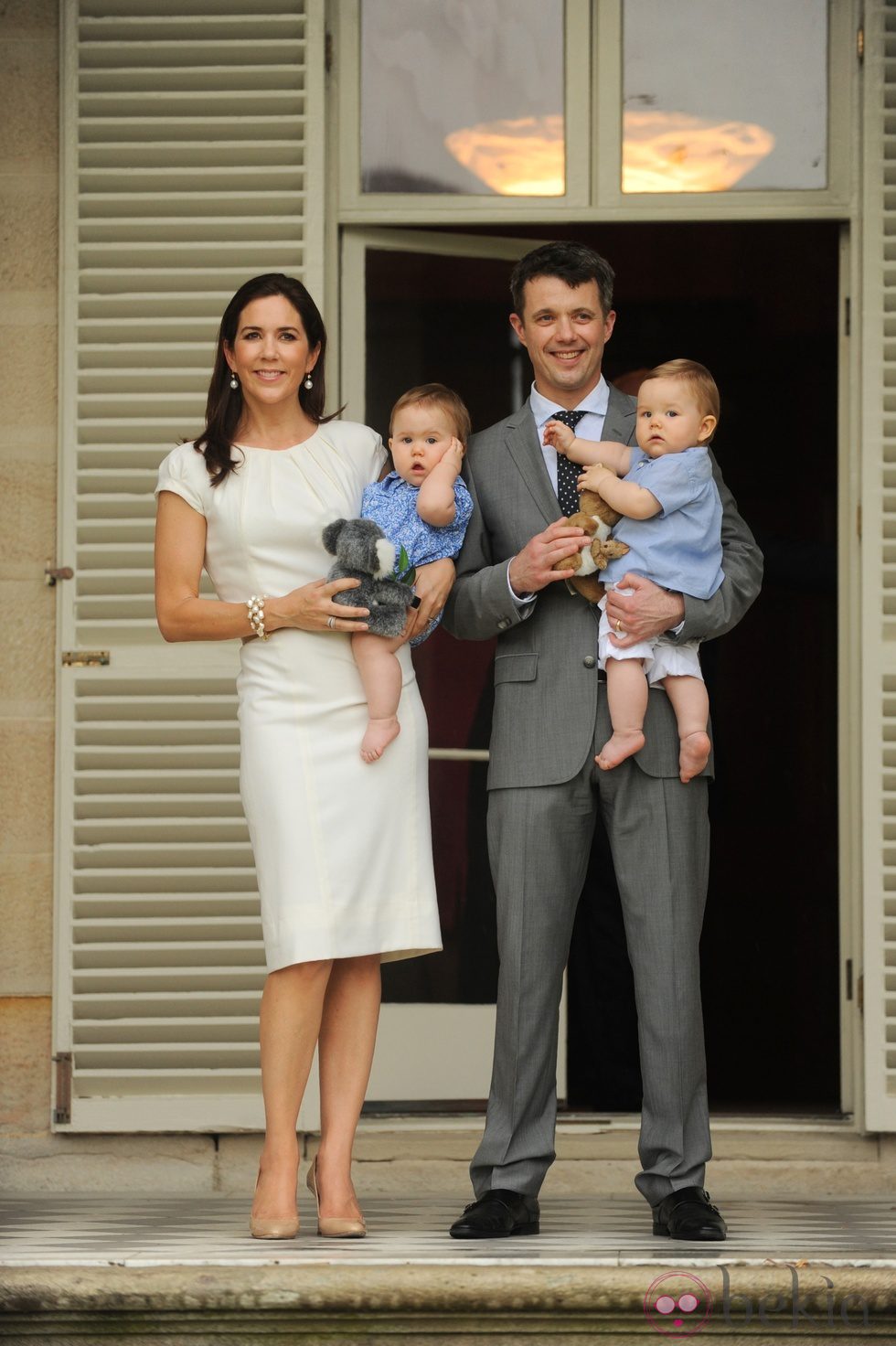 Federico y Mary de Dinamarca con sus mellizos en Australia