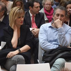 Susanna Griso en un evento acompañada de su marido Carles Torras