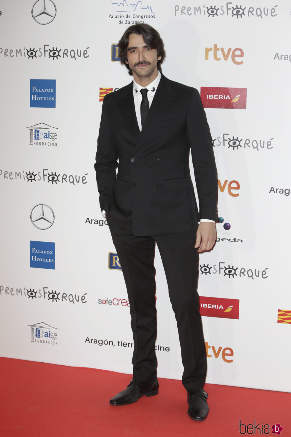Aitor Luna en la alfombra roja de los Premios Forqué 2018