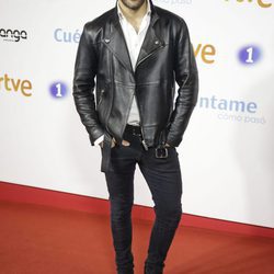 Ricky ('OT 2017') posa en la premier de la 19 temporada de 'Cuéntame'
