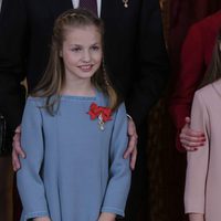 La Princesa Leonor con la Infanta Sofía tras recibir el Toisón de Oro