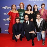 El equipo de la película 'Sin Rodeos' en la premier