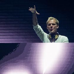 El DJ Avicii durante uno de sus espectáculos