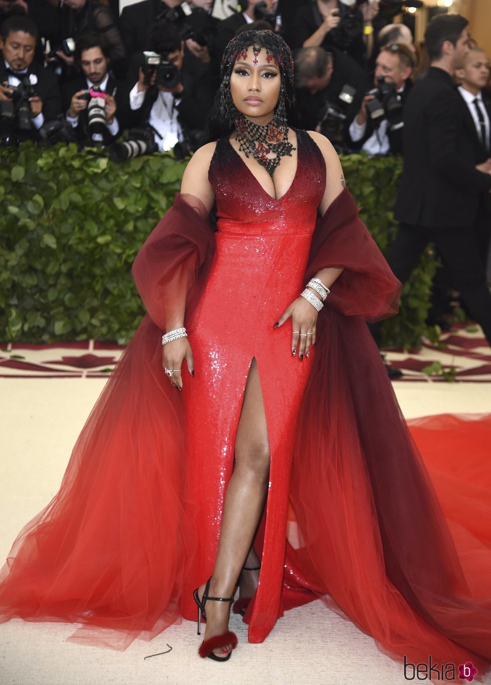Nicki Minaj en la alfombra roja de la Gala MET 2018
