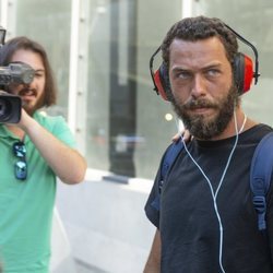 Alberto Isla en el aeropuerto tras su expulsión de 'Supervivientes 2018'