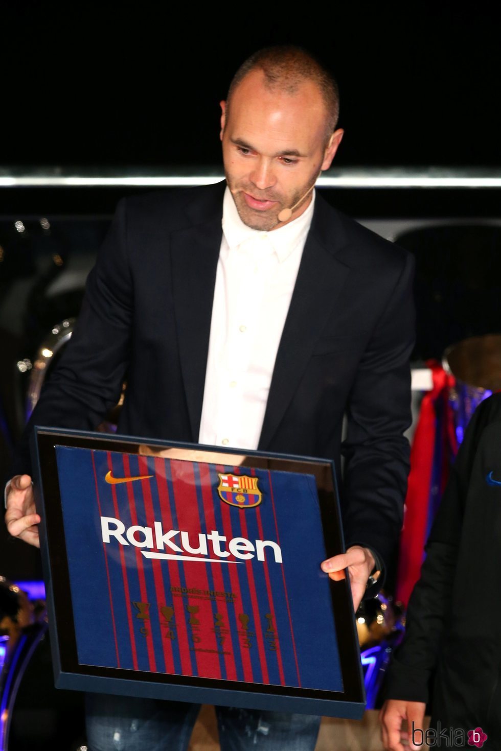 Homenaje del FC Barcelona a Andrés Iniesta