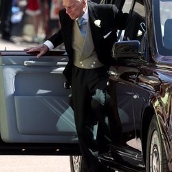 El Duque de Edimburgo bajándose del coche en la boda del Príncipe Harry y Meghan Markle