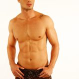 Néstor Acosta, segundo finalista Míster España 2011, con el torso desnudo
