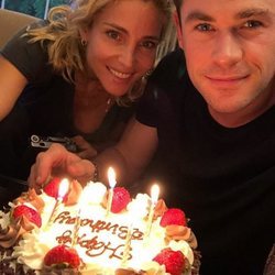 Chris Hemsworth celebrando su 35 cumpleaños con Elsa Pataky