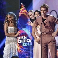 El elenco de 'Riverdale' en la gala de los premios Teen Choice 2018