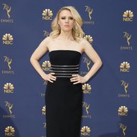 Kate McKinnon en la alfombra roja de los Premios Emmy 2018