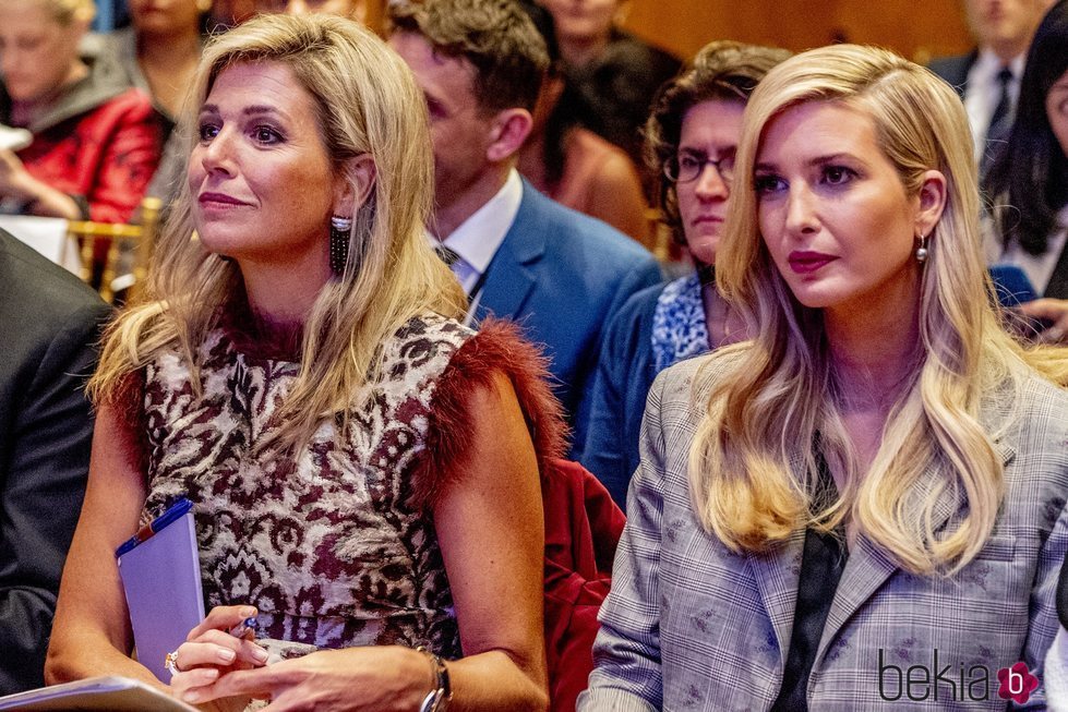 Máxima de Holanda e Ivanka Trump durante un encuentro en Nueva York