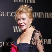 La Baronesa Thyssen en la alfombra de la fiesta de Vanity Fair 2018