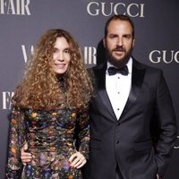 Blanca Cuesta y Borja Thyssen en la alfombra de la fiesta de Vanity Fair 2018