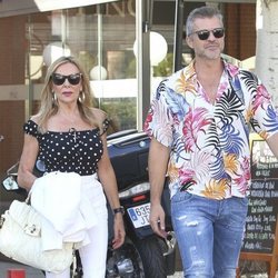 Ana Obregón y Raúl Castilla salen a comer por Madrid