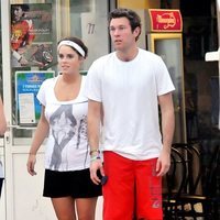Eugenia de York y Jack Brooksbank pasean durante sus vacaciones en Marbella en 2010