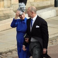 Zara Phillips y Mike Tindall en la boda de Eugenia de York y Jack Brooksbank