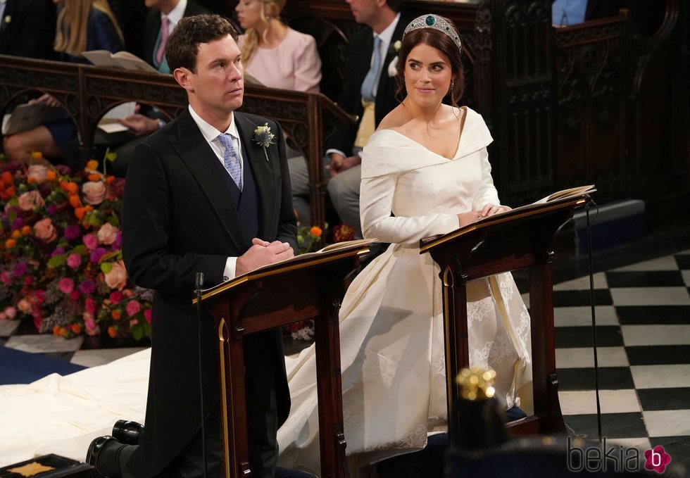 Eugenia de York dedica una mirada de amor a Jack Brooksbank en su boda