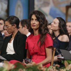 Amal Clooney en los Premios Nobel de la Paz 2018