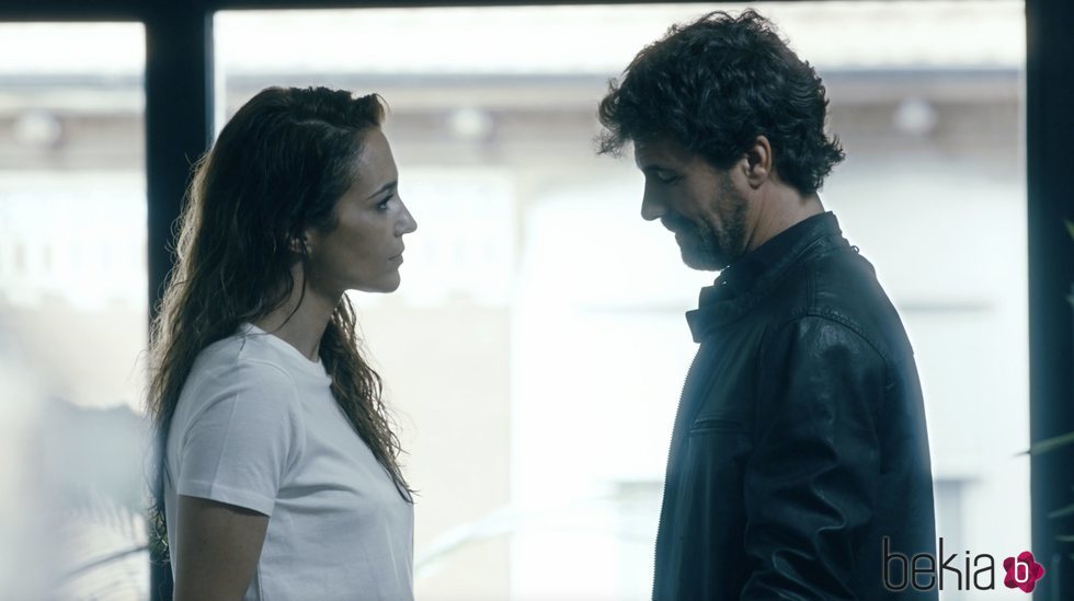 Rodolfo Sancho y Paula Echevarría en una escena de 'Los nuestros 2'