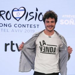 Miki posa como representante de España en Eurovisión 2019