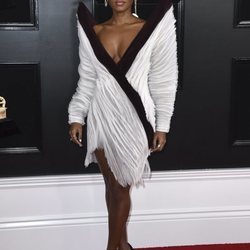 Janelle Monae en la alfombra roja de los Grammy 2019
