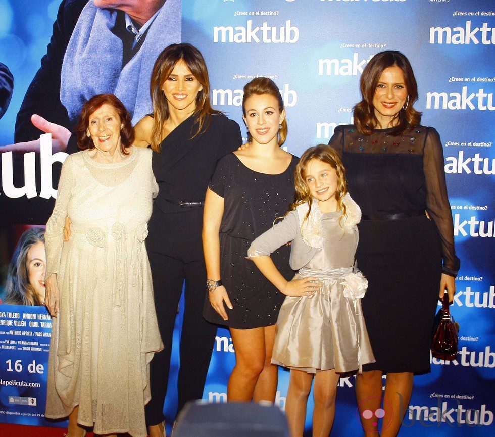 Mariví Bilbao, Goya Toledo, Laura Esquivel y Aitana Sánchez Gijón en el estreno de 'Maktub'