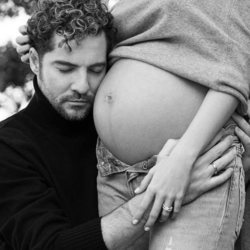David Bisbal abrazando la barriguita de Rosanna Zanetti